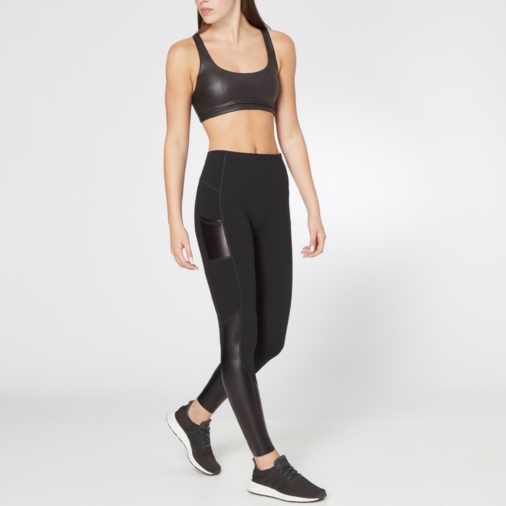 Spanx Every.Wear™ Gloss Pocket Leggings Small